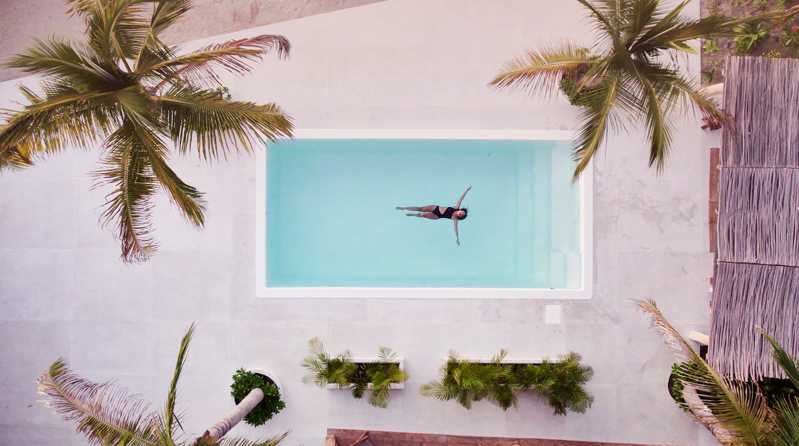 Pool.jpeg
