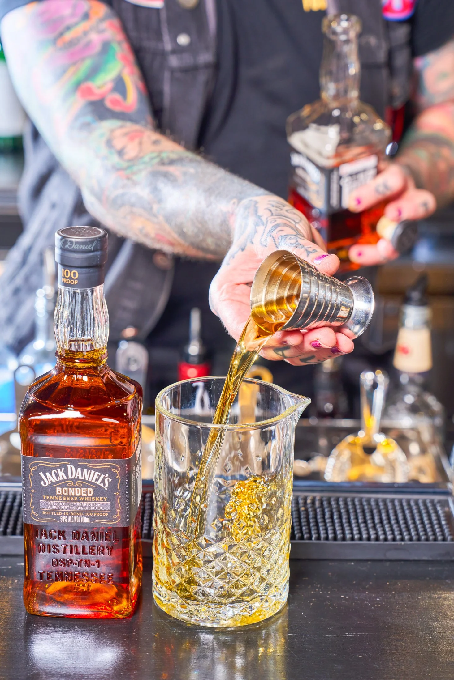 BROWN FORMAN 21722.jpg