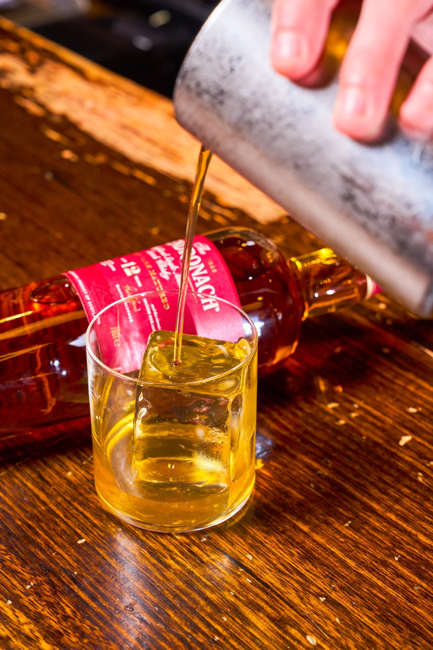 BROWN FORMAN 21257.jpg