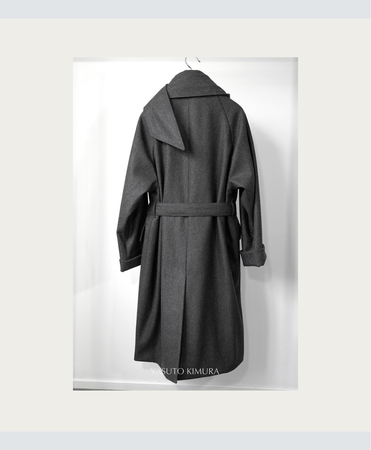 Balmacaan coat with scarf #yasutokimura #balmacaancoat #overcoat #unisexclothing #madetoorder #tailormade