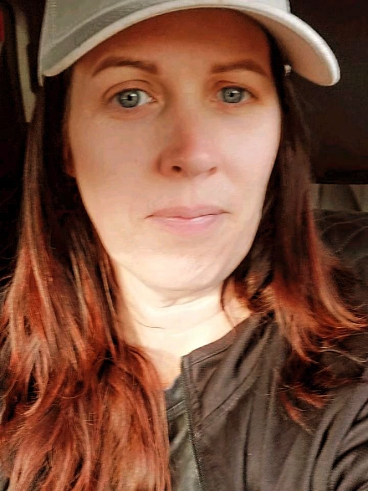 Was going to put this in the stories, but I want to share this moment longer than 24 hrs. 

A little share about some of my journey towards liberation in my self-expression and identity as a 45 yr old women/mother/wife/boss finding herself again afte