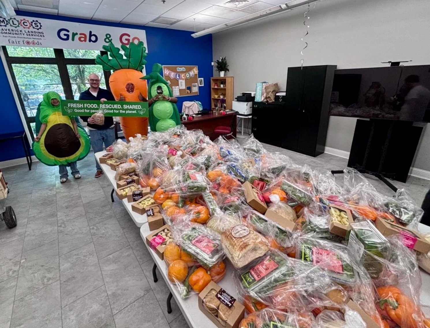Affordable Grab & Go produce bags and artisan bread from MLCS
