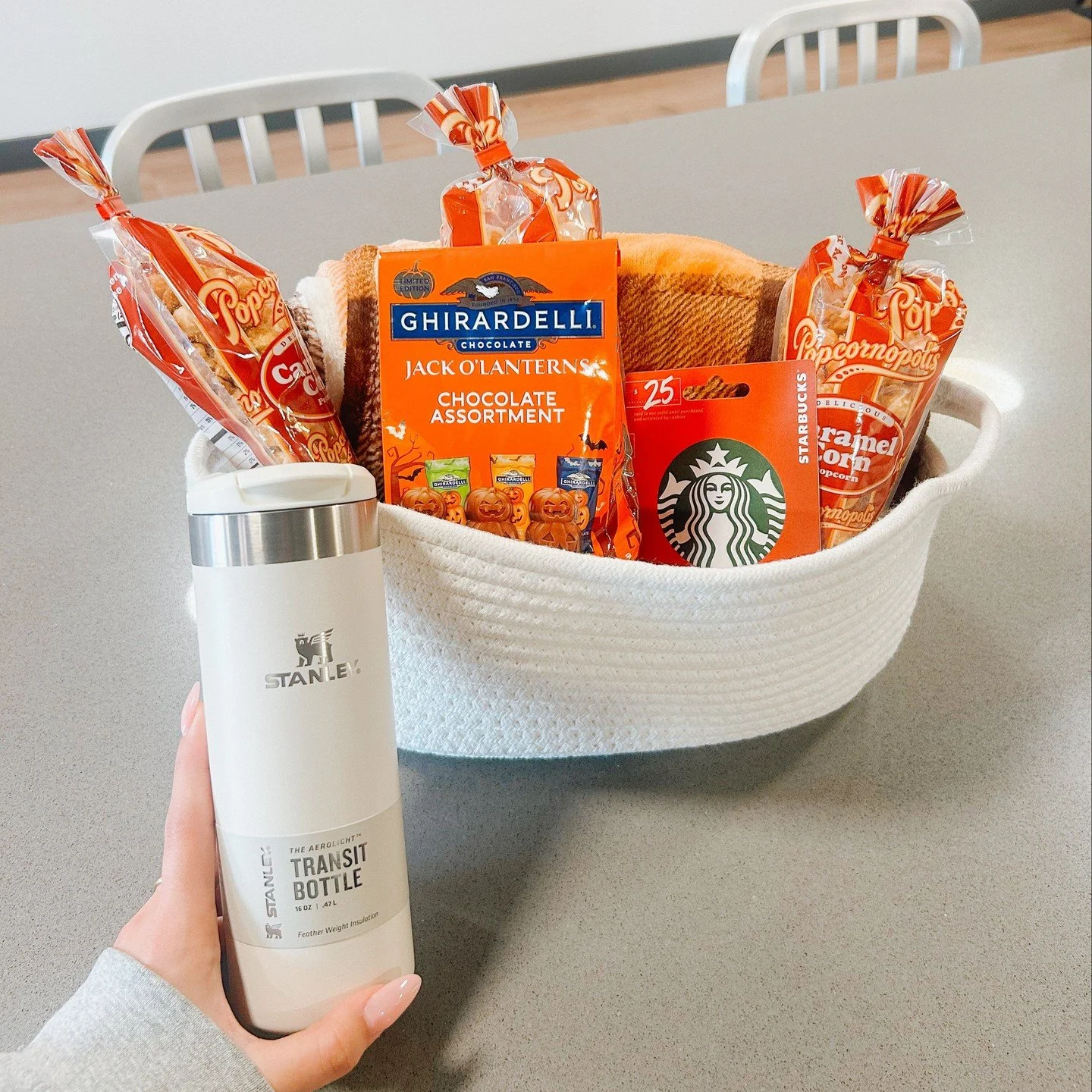 Give thanks at our Friendsgiving for a chance to win this gift basket!🤎🦃