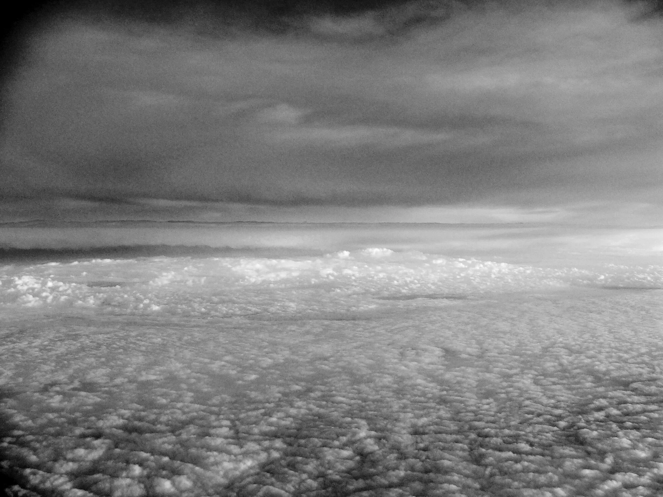 BW_DSCF0989_clouds.jpg