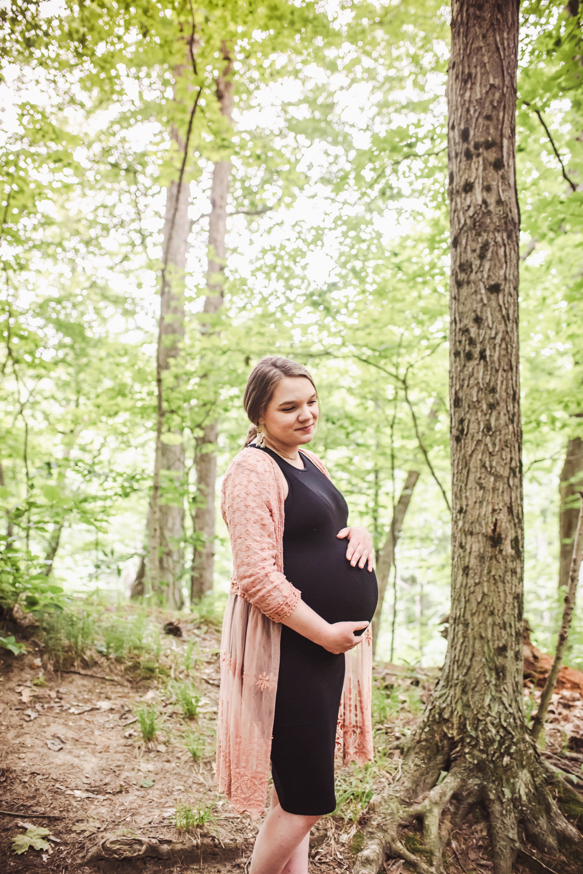 Baby Walker Maternity Session 2022 Randi Armstrong Photography-19.jpg