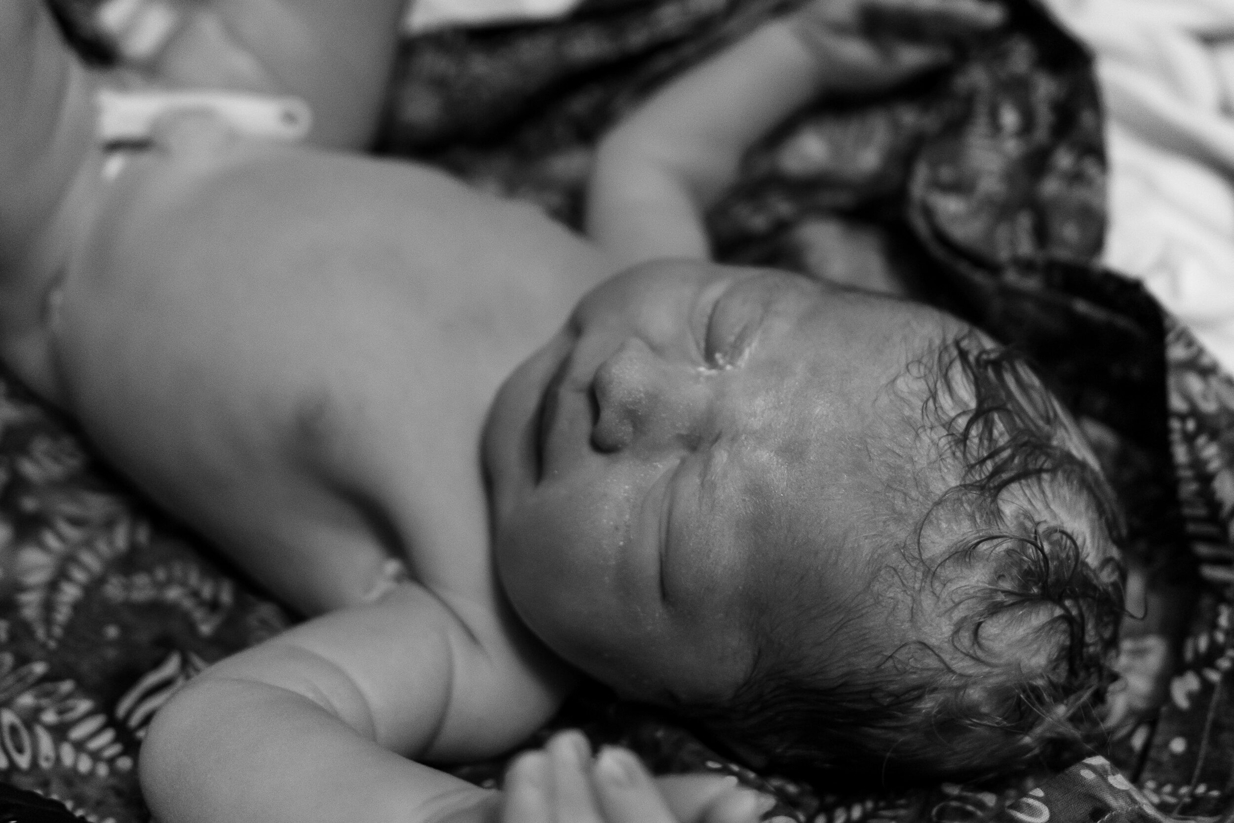 Grand Rapids Birth Photography home birth doula newborn photograph by Randi Armstrong Birth and Creative Services
