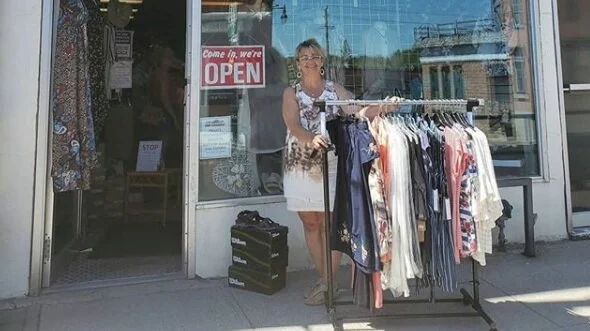 Sunchaser’s Swimwear