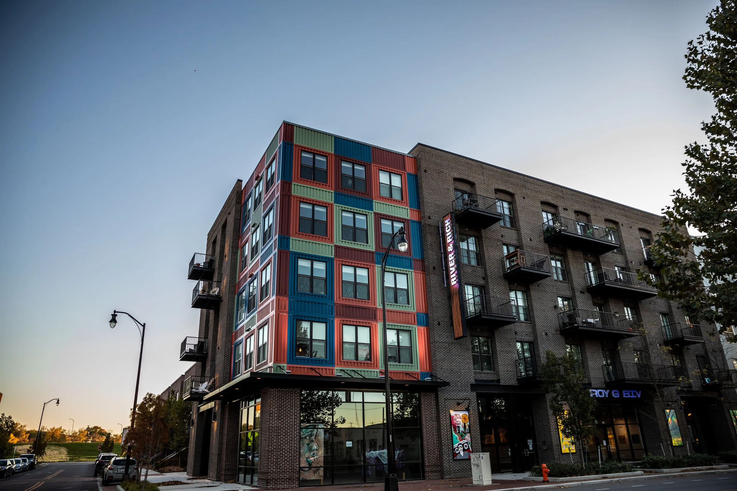 River and Rich, designed by architect, Warren Bath in work with Sullivan Bruck Architects