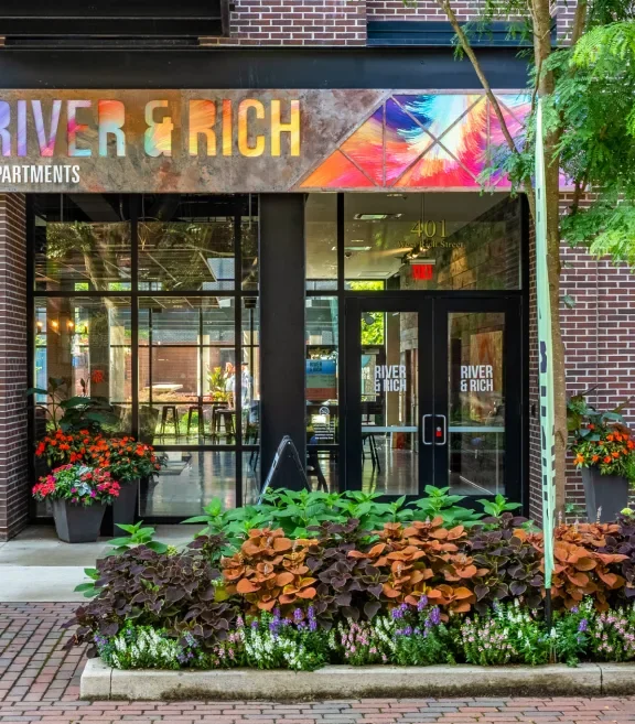 River and Rich, designed by architect, Warren Bath in work with Sullivan Bruck Architects