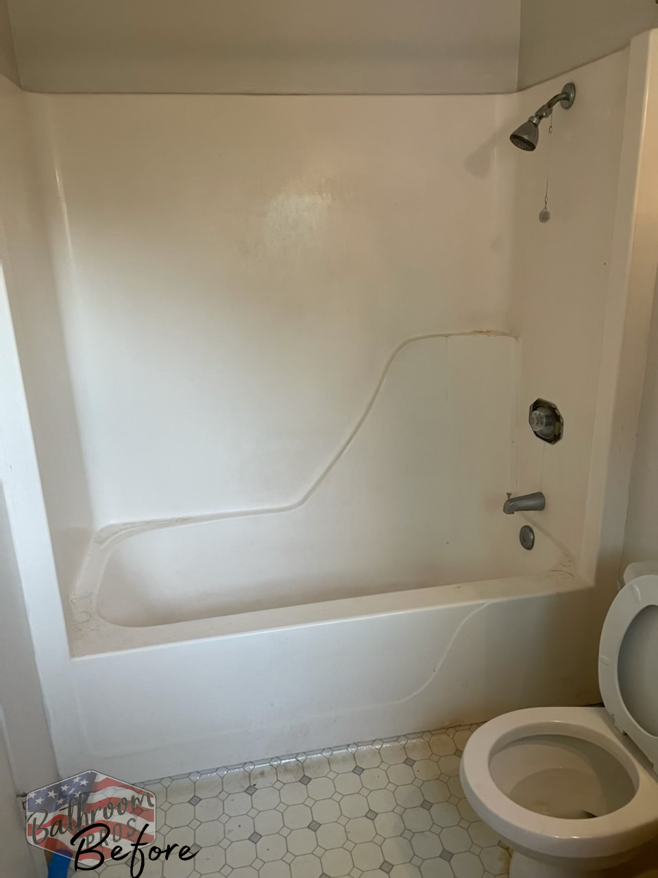 Garner hall tub before.png