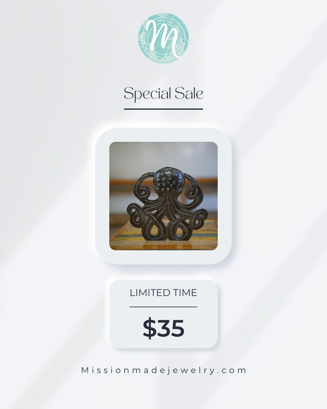 Get yours now!

#mmj #missionmadejewelry #haiti