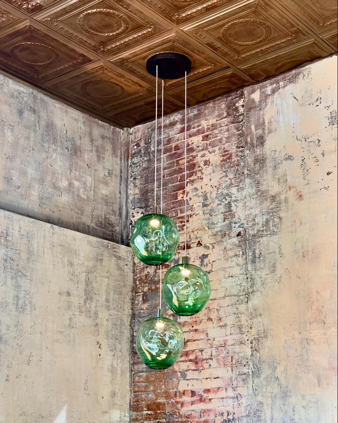 New light for my friend Karen and her new space for @dreamboatmarket and @engineroompizza