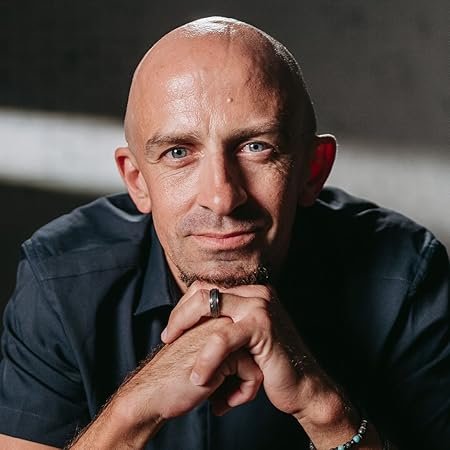 263| Former NIKE Marketing Director John Olinger on Winning at What Truly Matters + Top Weekly Leadership Links