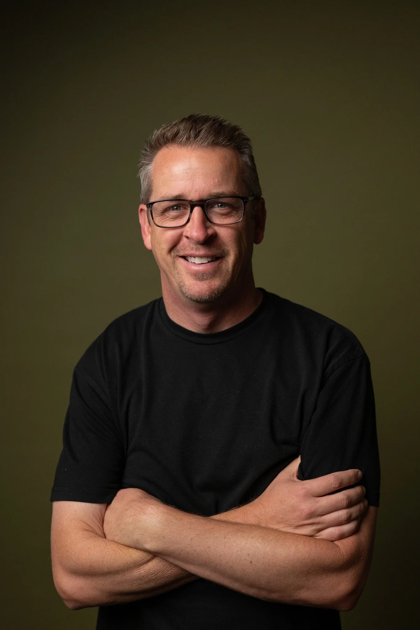 312| Mastering the Art of Change with Entrepreneur and Pivot Now Author Chuck Bomar + 20 Top Podcasts to Know