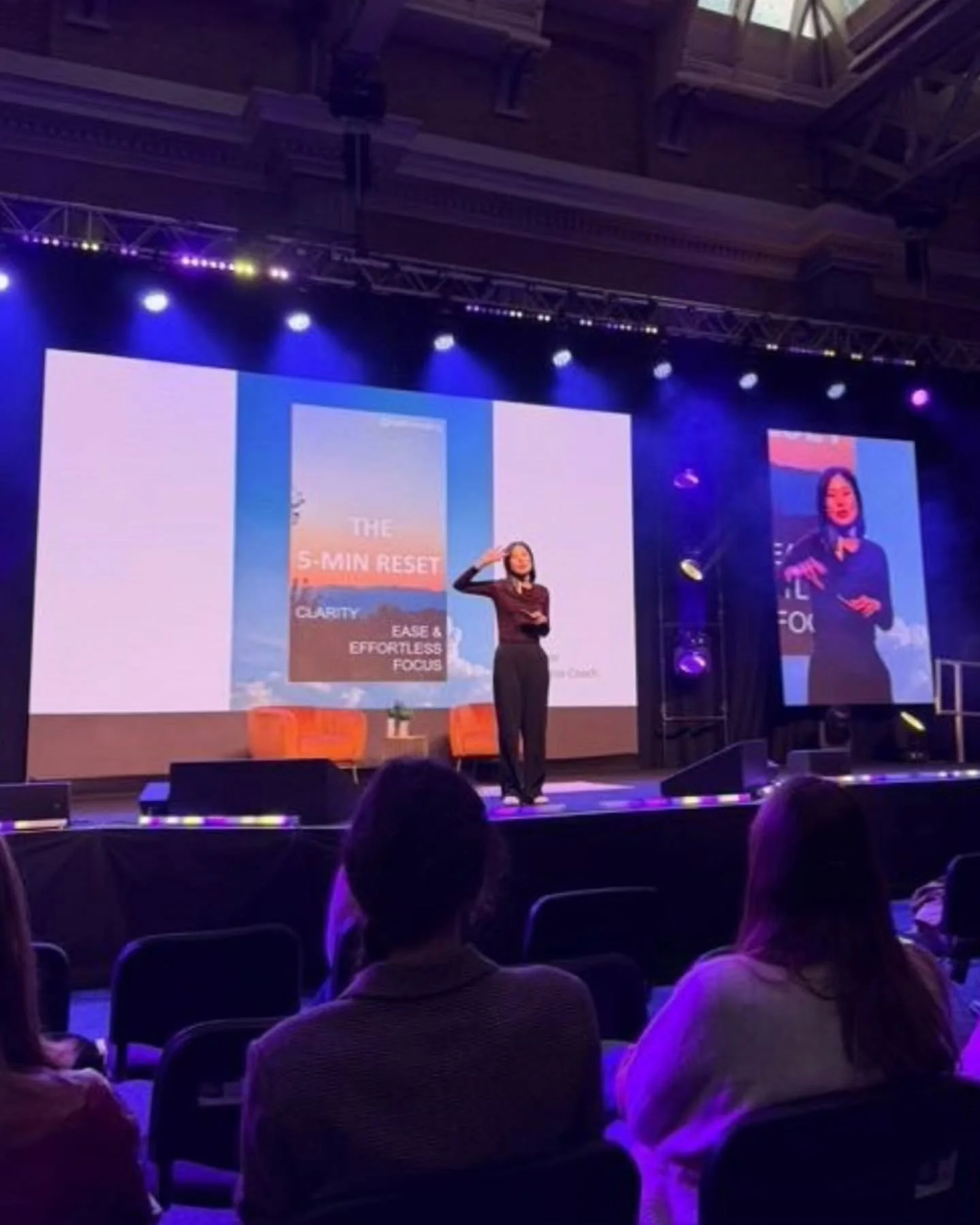 First time speaking on stage. I never imagined it and it happened.

Two weeks ago at @piliveshow I led a Confidence Reset on the main stage right before George Sullivan, Founder of The Sole Supplier, sharing his insights on building trust and a succe