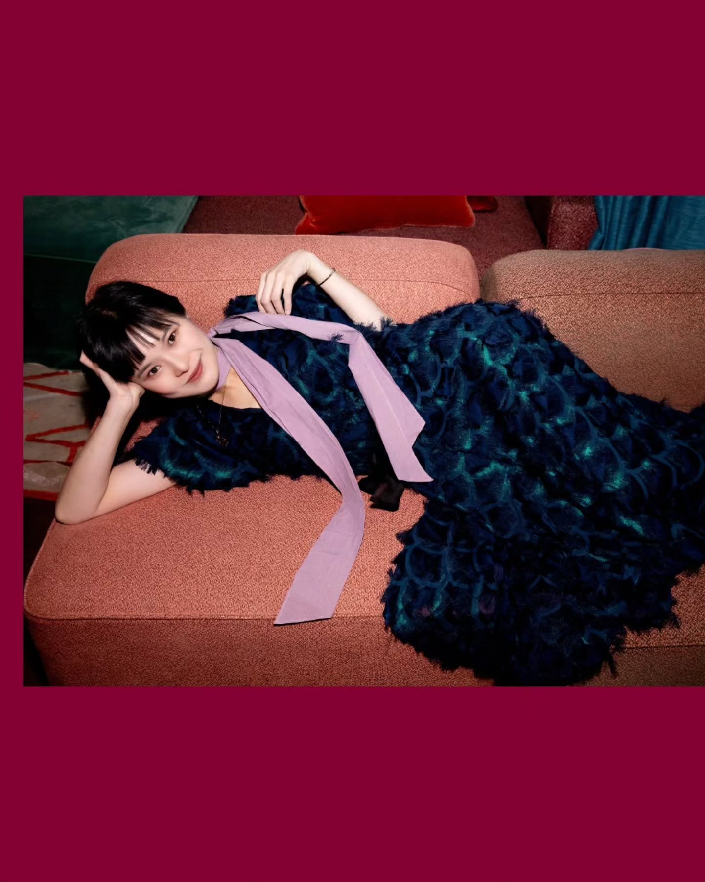 MISSION COMPLETED ✨
After speaking at two conferences in one week, I swapped the mic for coziness, moderating at Startling&rsquo;s show at The Groucho Club in Soho. 

Naturally, I warmed the audience up (not singing) to recreate a feeling of attendin