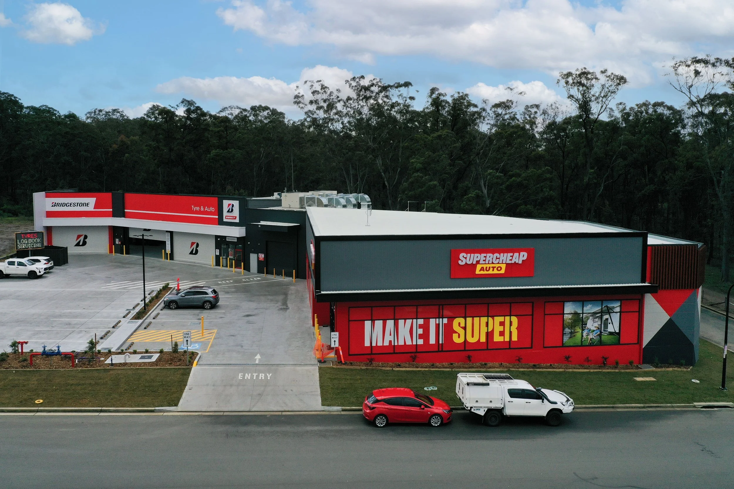 SUPAMAC TOLLBAR SUPERCHEAP AUTO 005-min.JPG