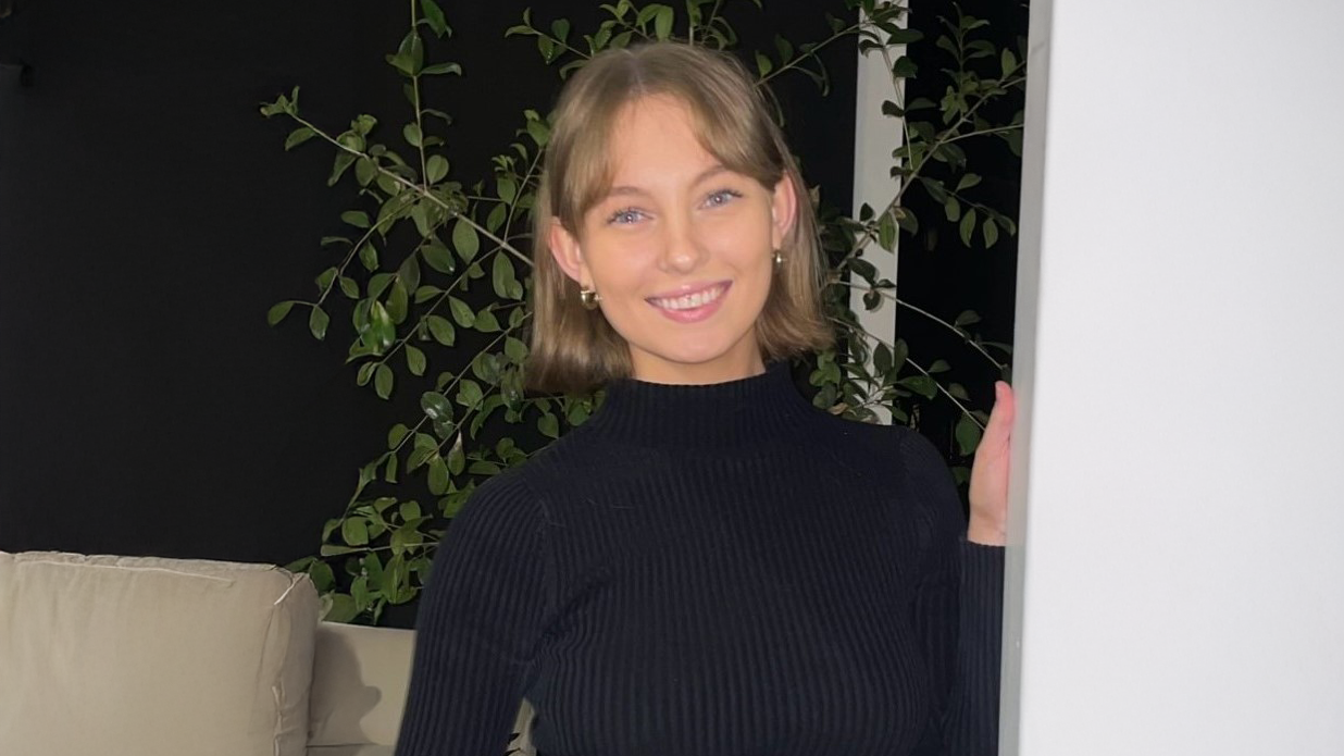 Faces of Val: Account Executive, Molly Benham.