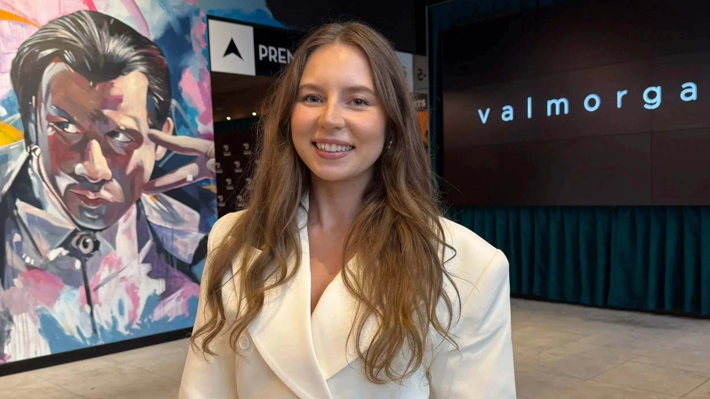 Faces of Val: Account Manager, Lindsay Papps.