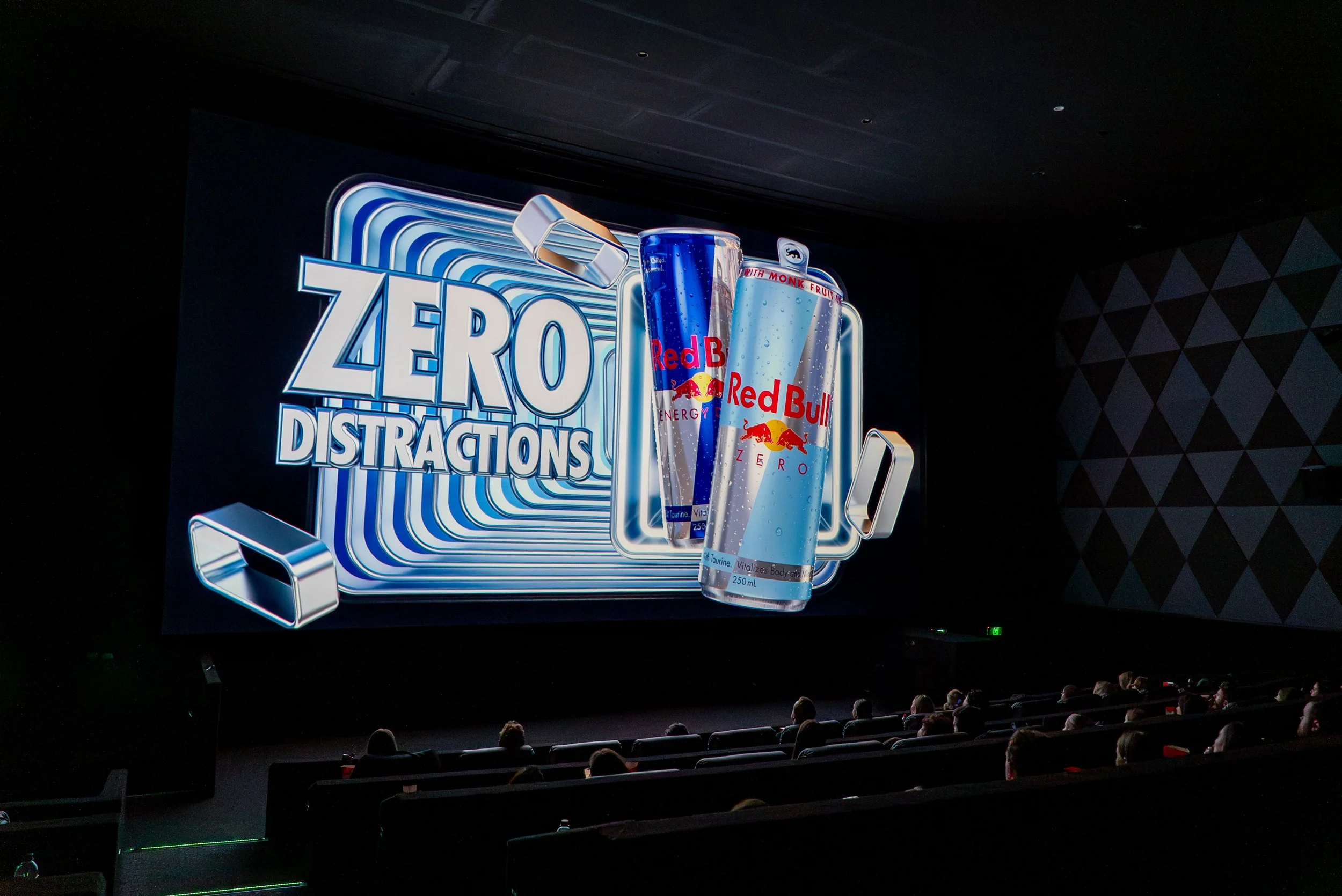 Val Morgan Cinema unveils new ‘Glasses Free 3D’ advertising solution, with Red Bull as the launch partner.&nbsp;