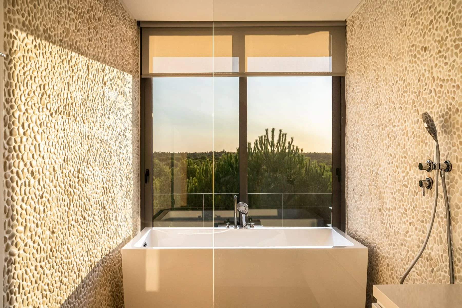 CasadaVigia-HerdadedoChaparral-hotel-arquitetura-imobiliário-ricardojvaz (12).jpg