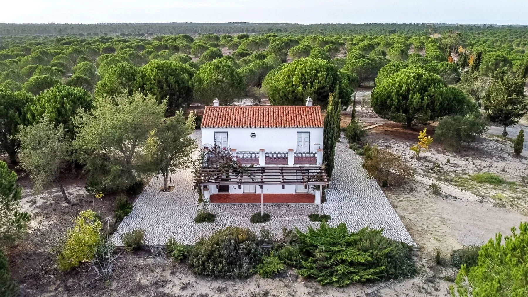 CasadoFerro-HerdadedoChaparral-hotel-arquitetura-imobiliário-ricardojvaz (41).jpg