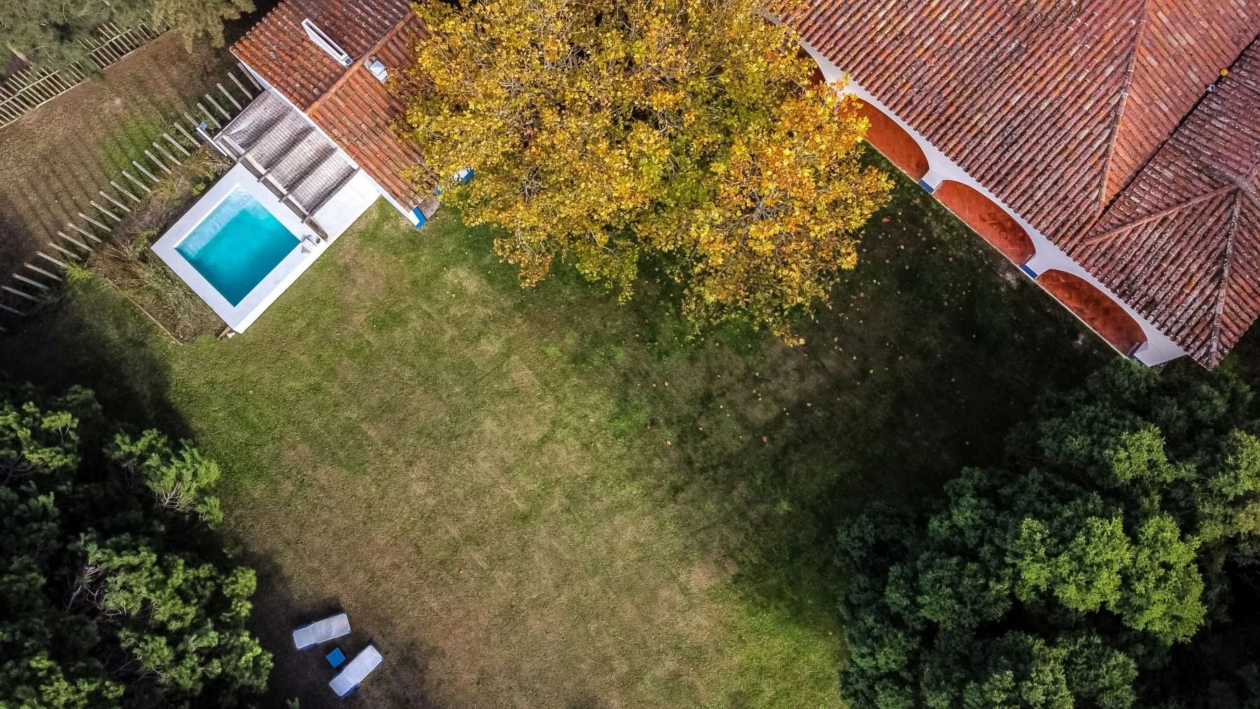 CasadoMeio-HerdadedoChaparral-hotel-arquitetura-imobiliário-ricardojvaz (37).jpg