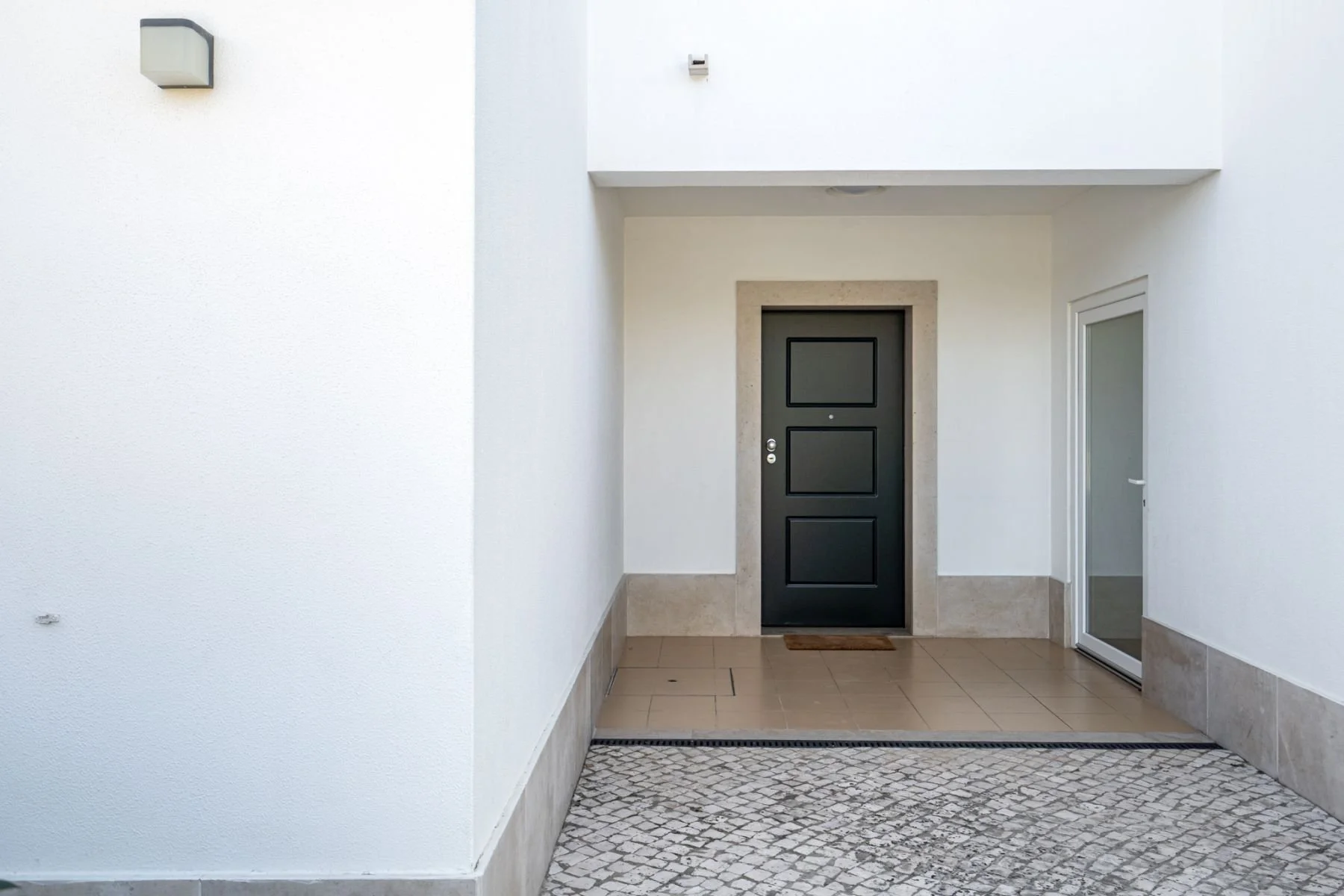 FonteSesimbra-moradia-lisbeyond-arquitetura-imobiliário-ricardojvaz (3).jpg