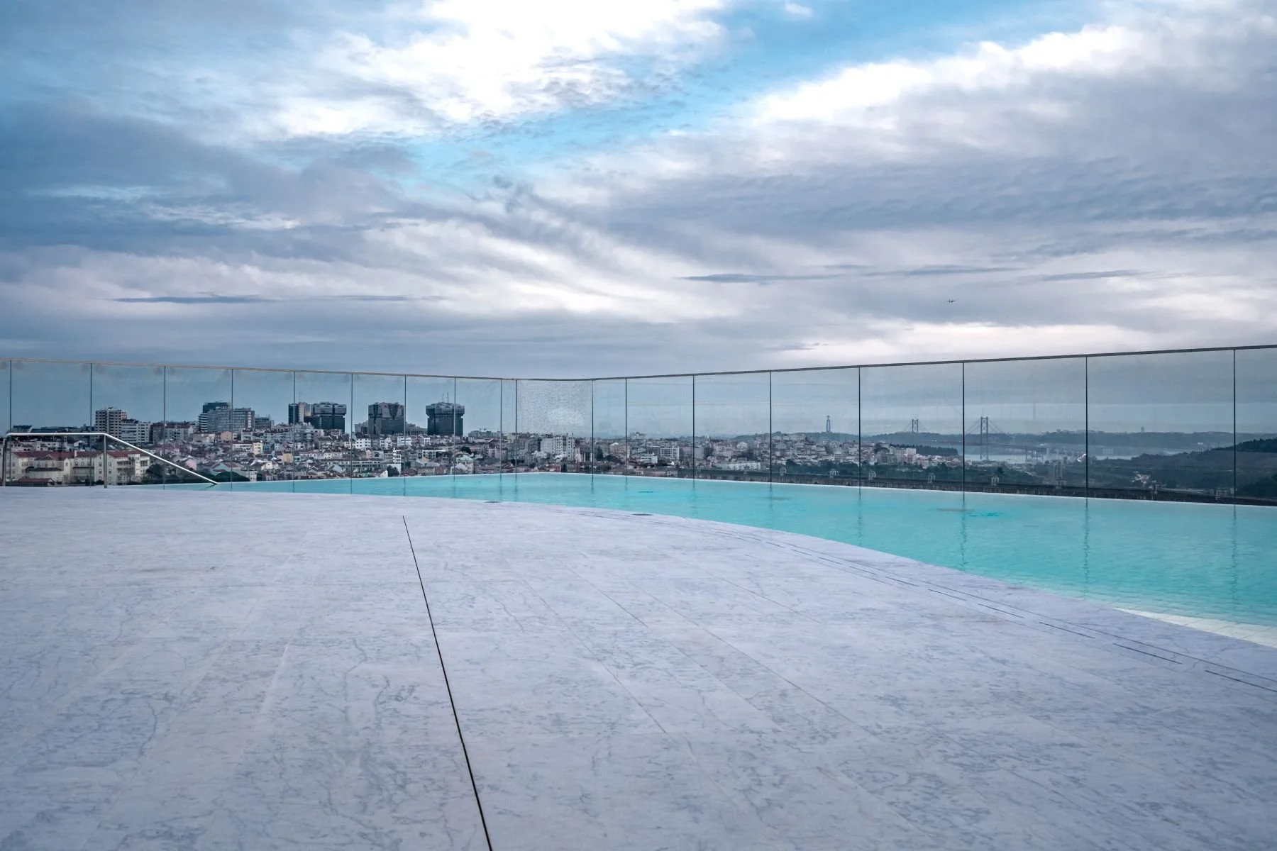 InfinityTower-apartamento-lisbeyond-arquitetura-imobiliário-ricardojvaz (42).jpg