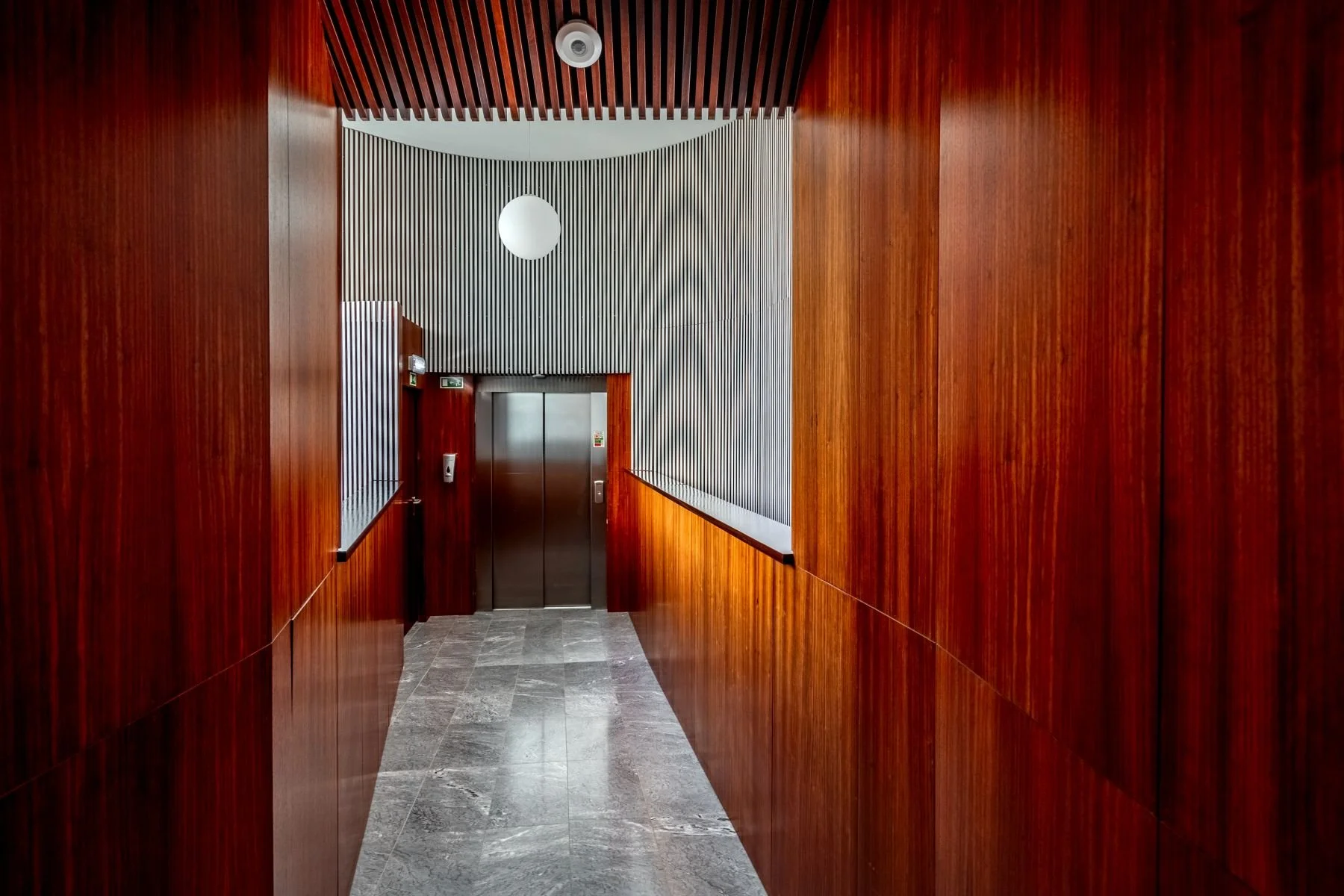 HGResidences-LaresOnline-arquitetura-imobiliário-ricardojvaz (14).jpg