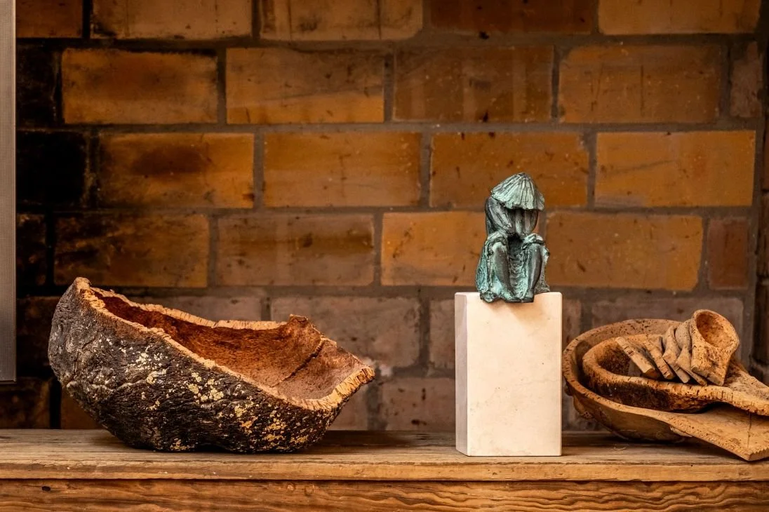 Moradia Luxo rústico lareira tijolo decoração cortiça escultura