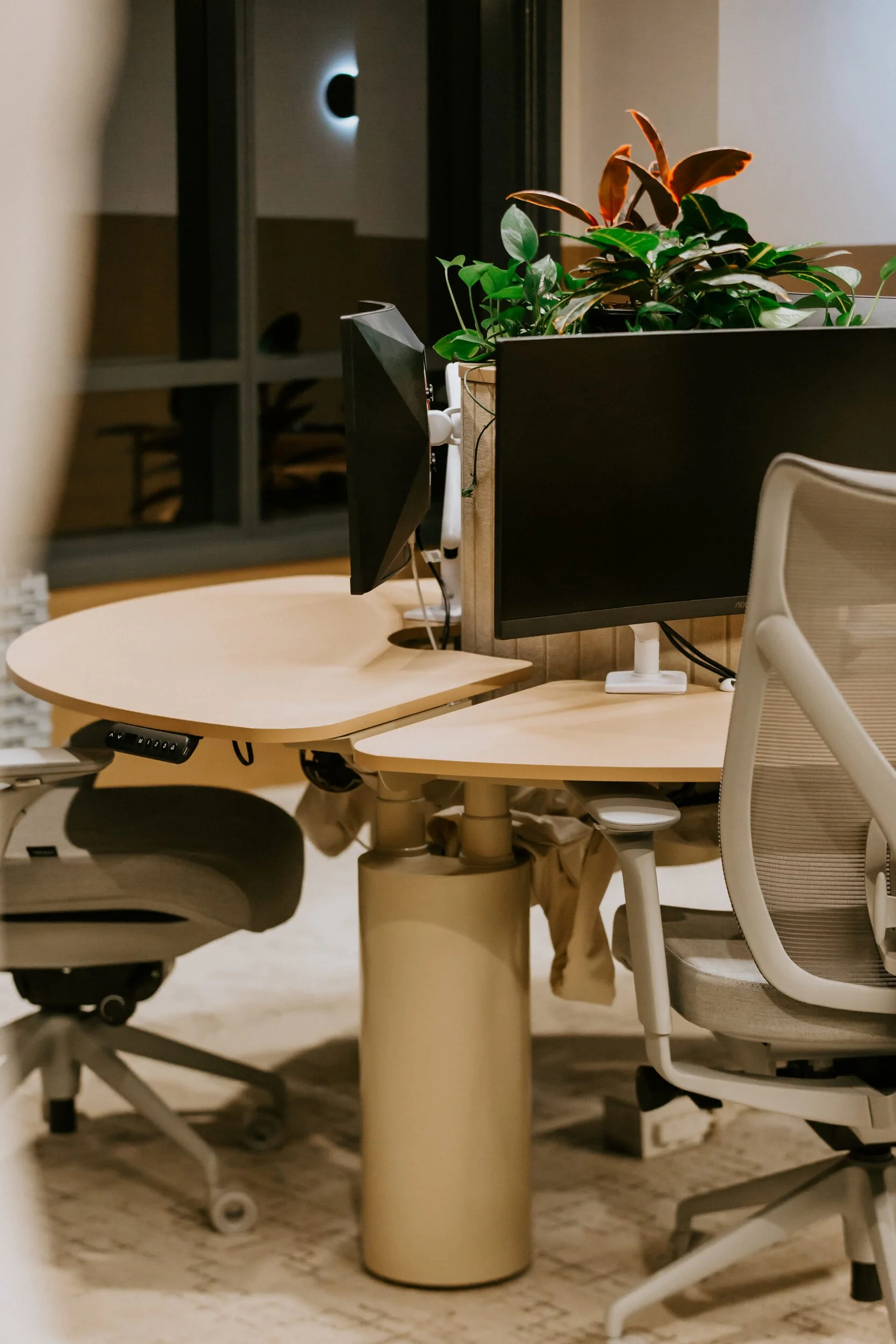 Shapeshifters of workplace design – Indesign Live article on Concept CI's Sydney HQ