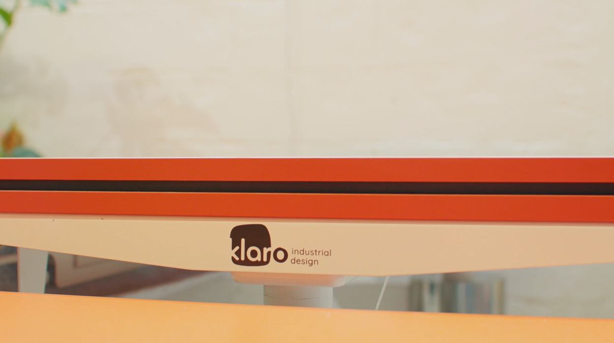 klaro logo desktop.png