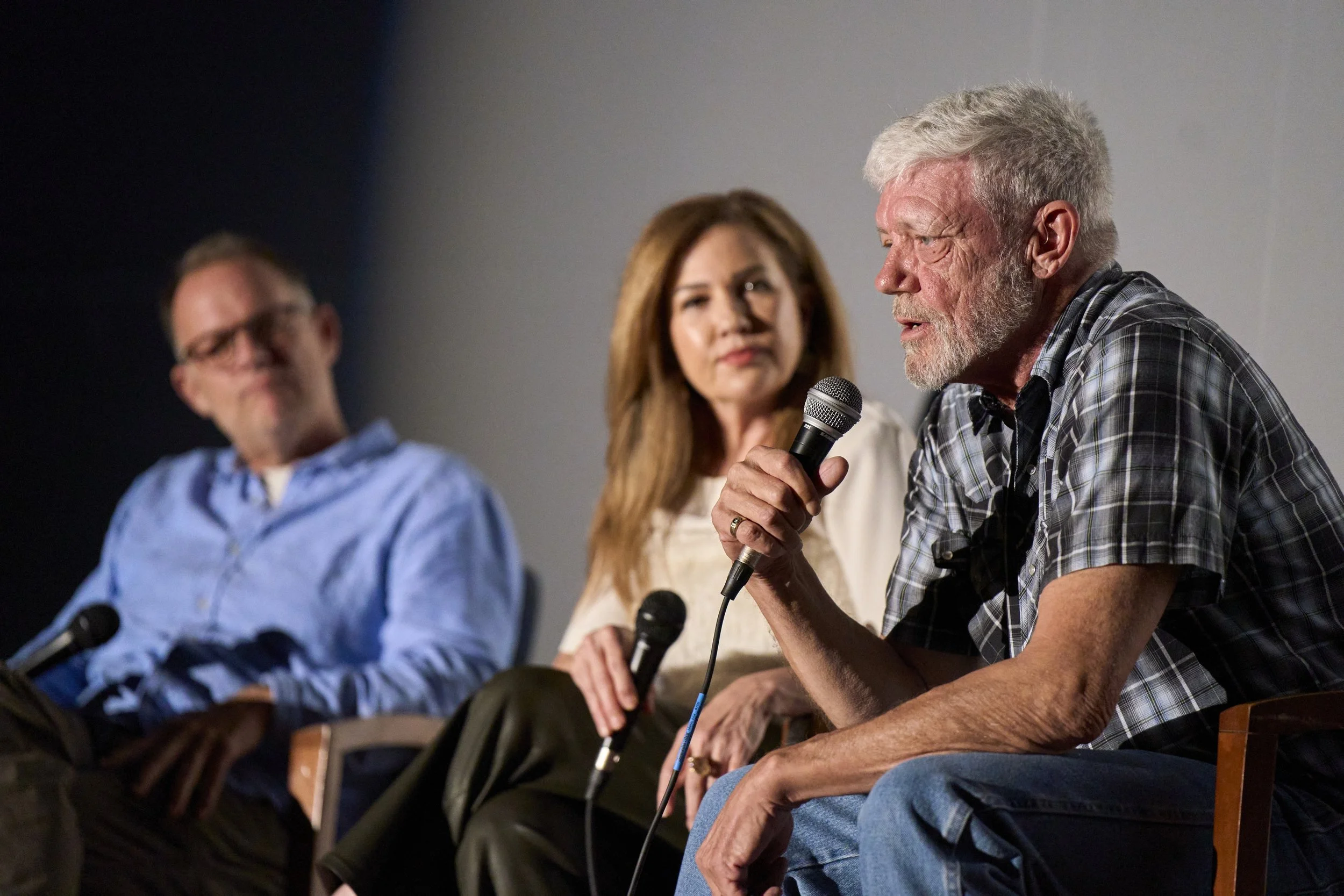 LIW_Screening_110125_00059.jpg