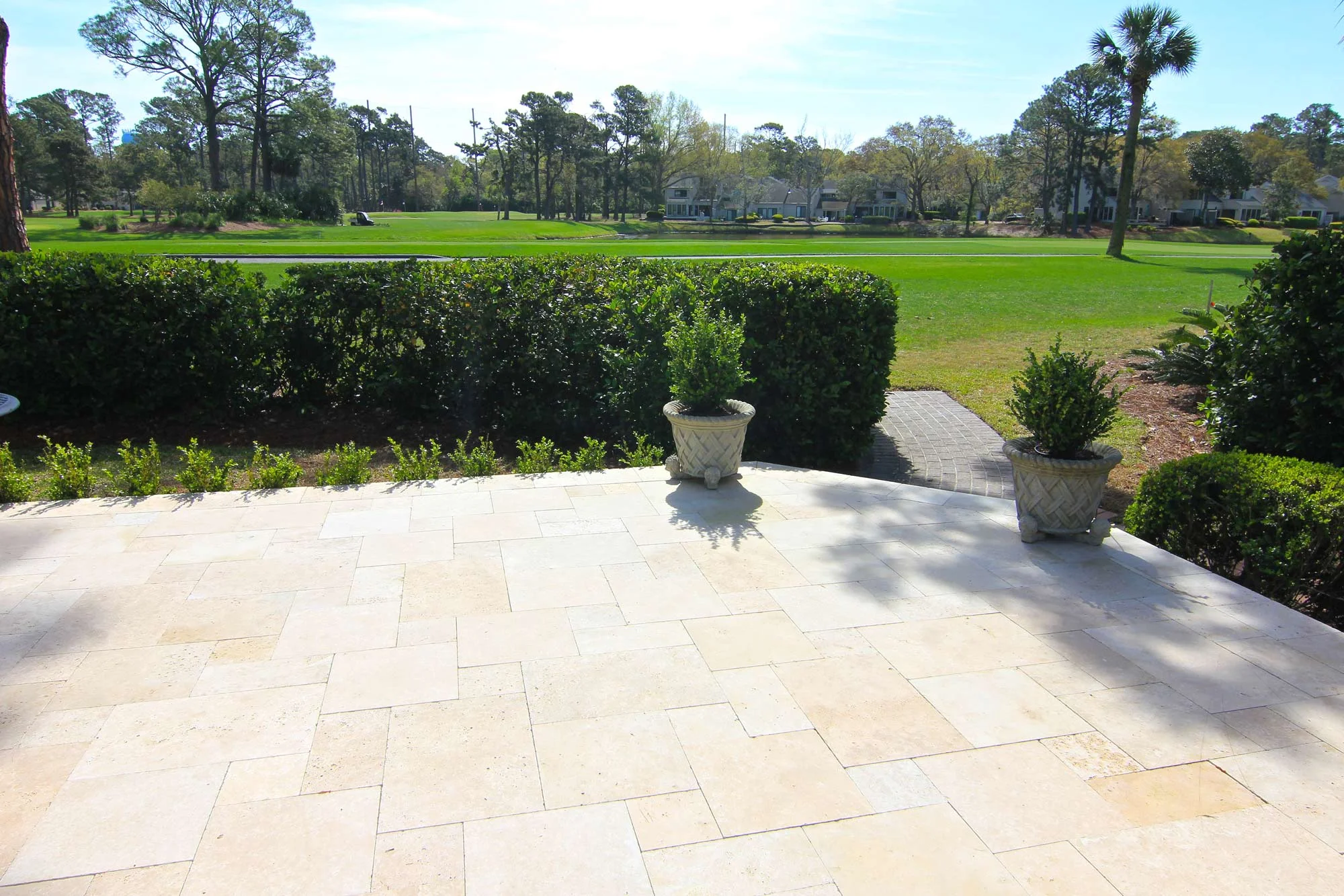 ivory_travertine_04.jpg