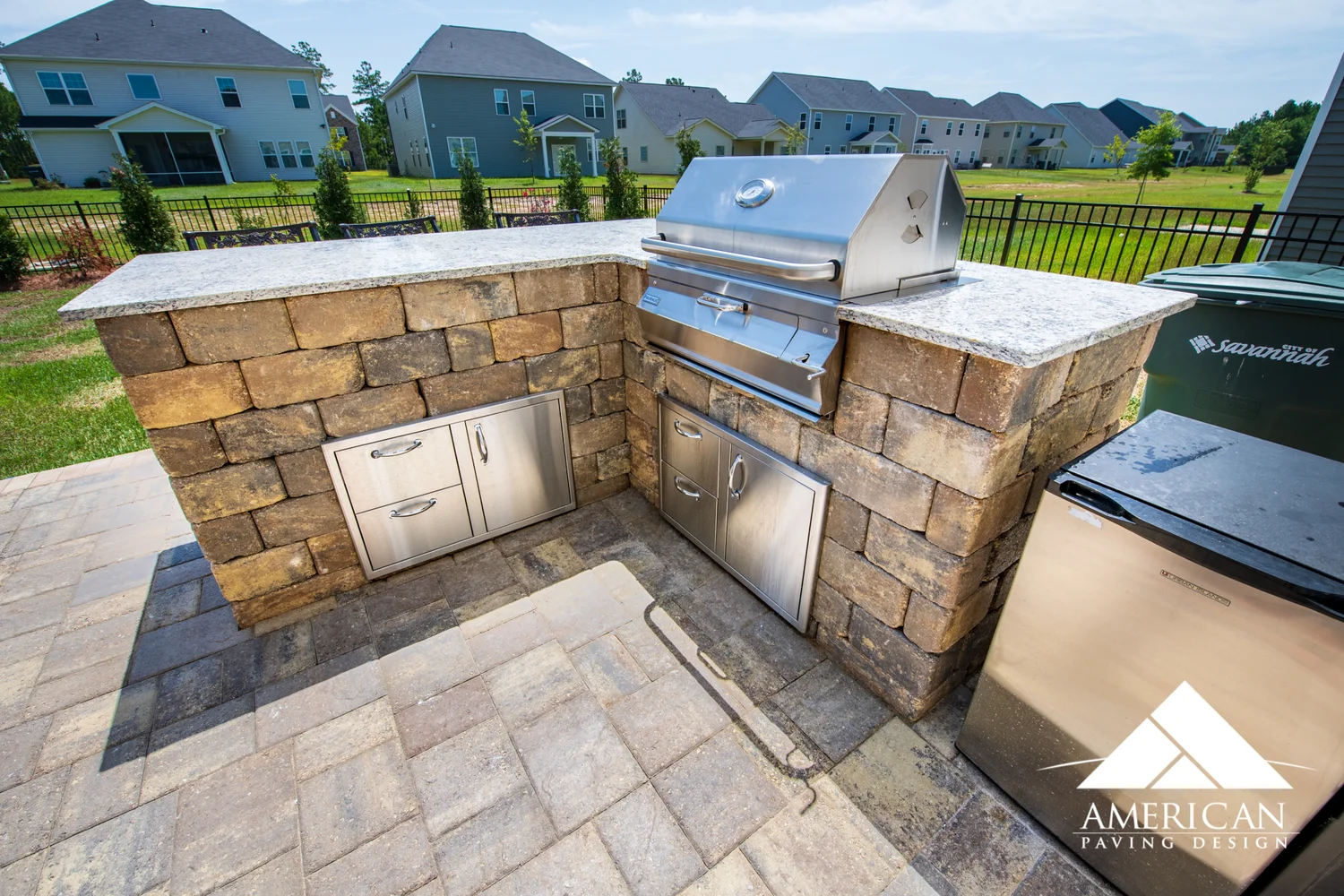 Outdoor Kitchen Contractors: Transform Your Backyard Oasis