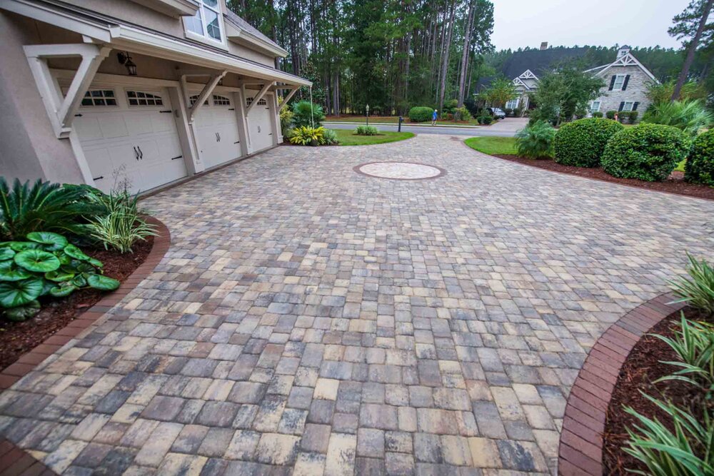 Lake Shore Driveway and Walkway Contractor<br>
