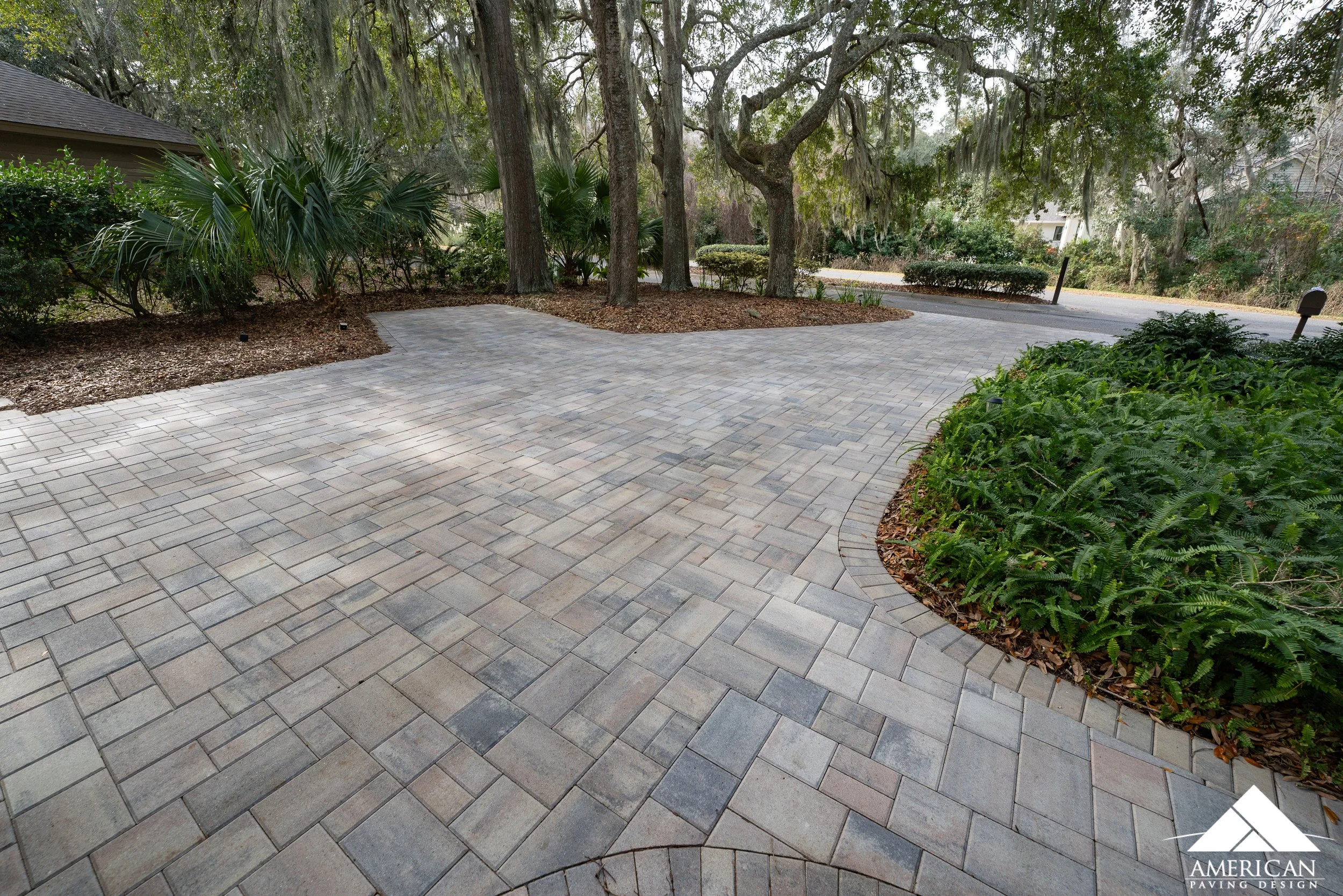 Paver Driveway vs. Concrete Driveway: Which Is Better in 2026?