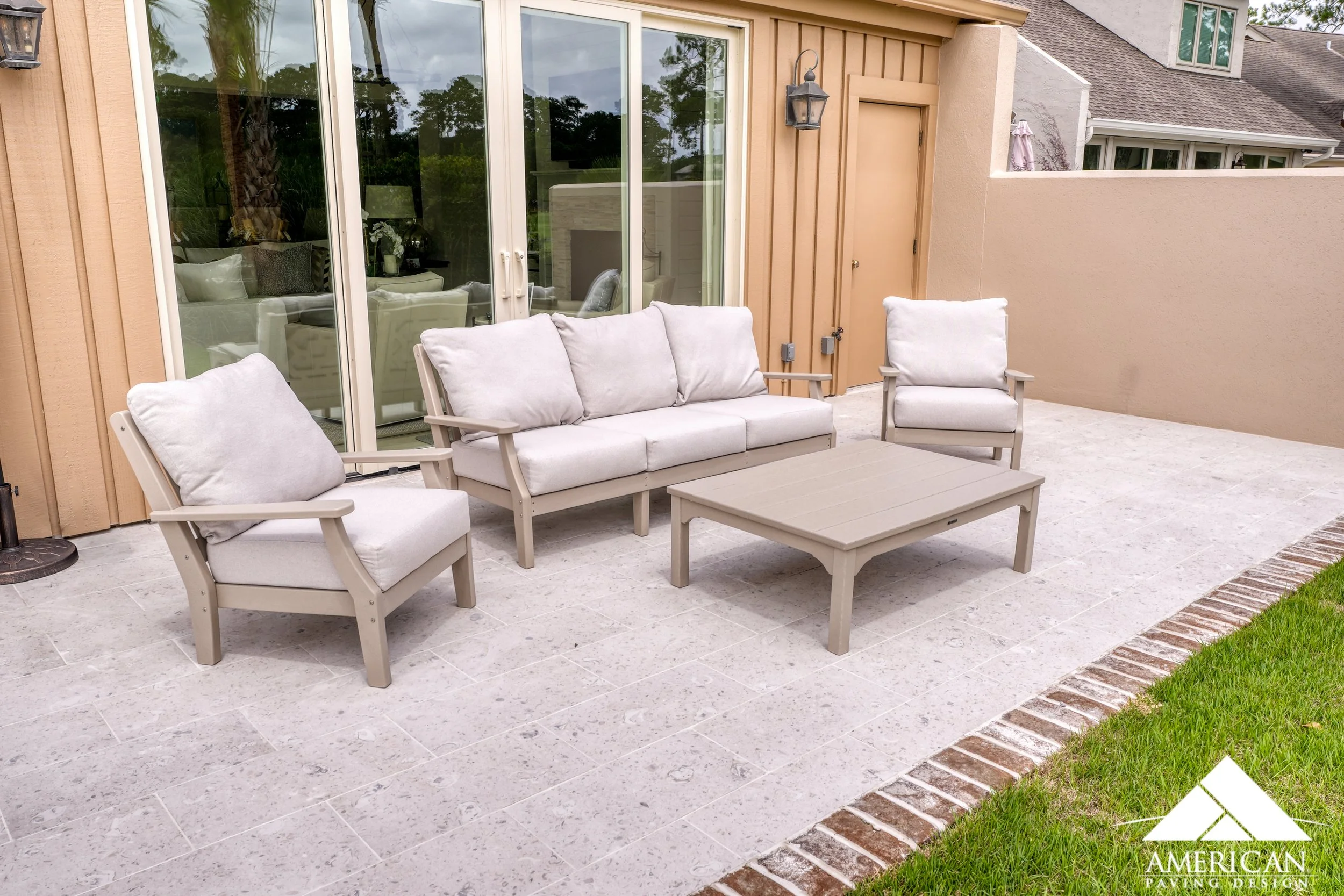 Why Porcelain Pavers Are Perfect for Your Pool Deck Design — American ...