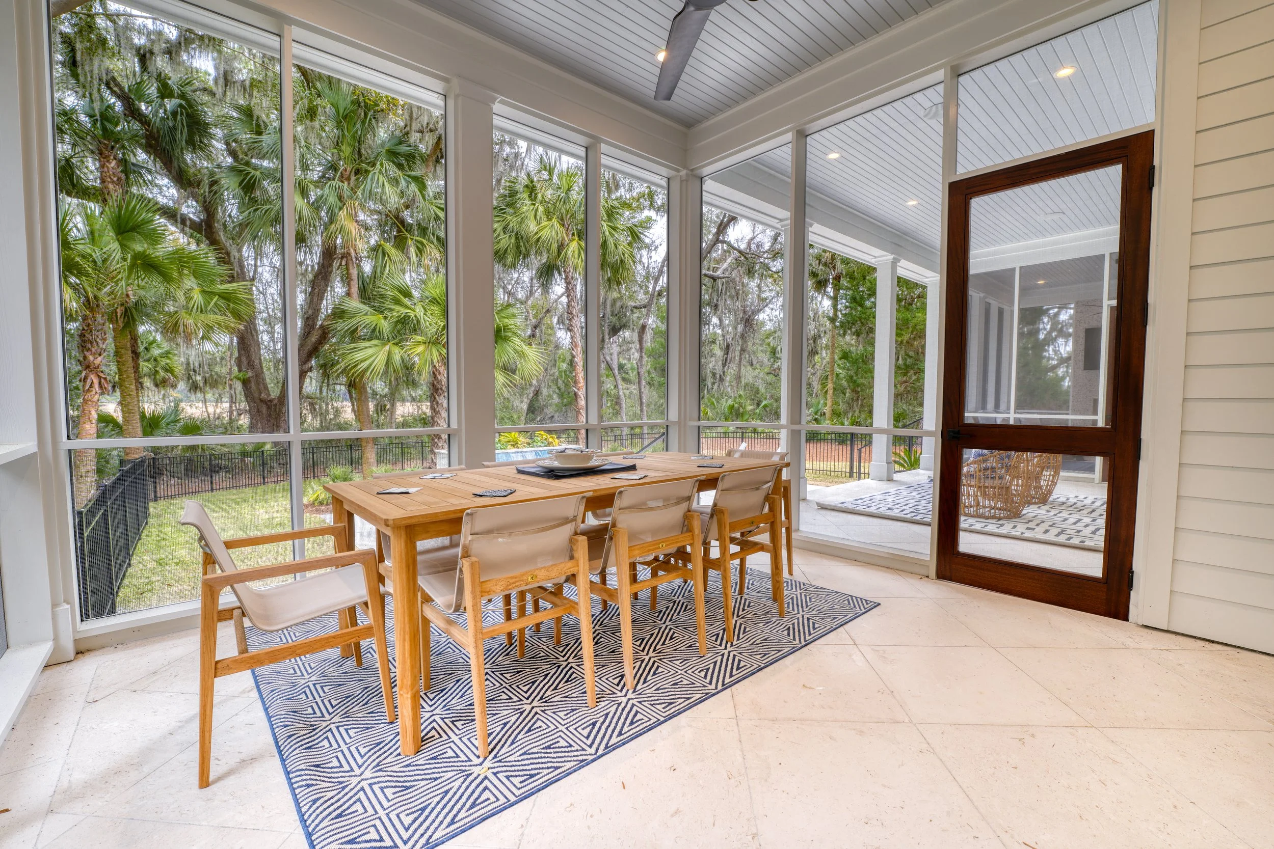 Why Porcelain Pavers Are Perfect for Your Pool Deck Design — American ...