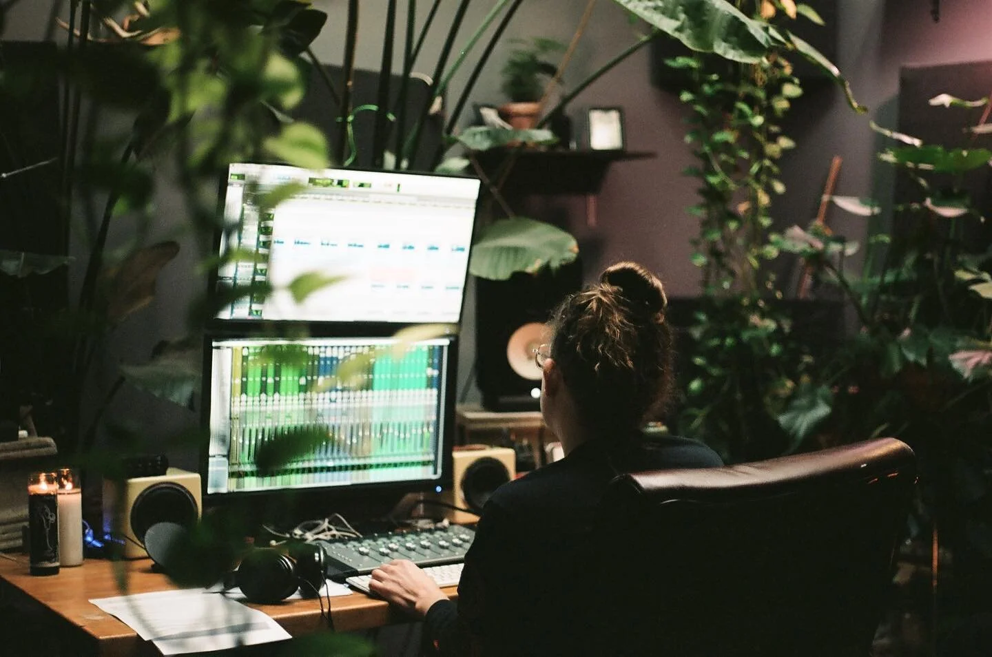 Been having a blast with the @rezzzn  dudes mixing their new record. Stoked to start this year off strong.