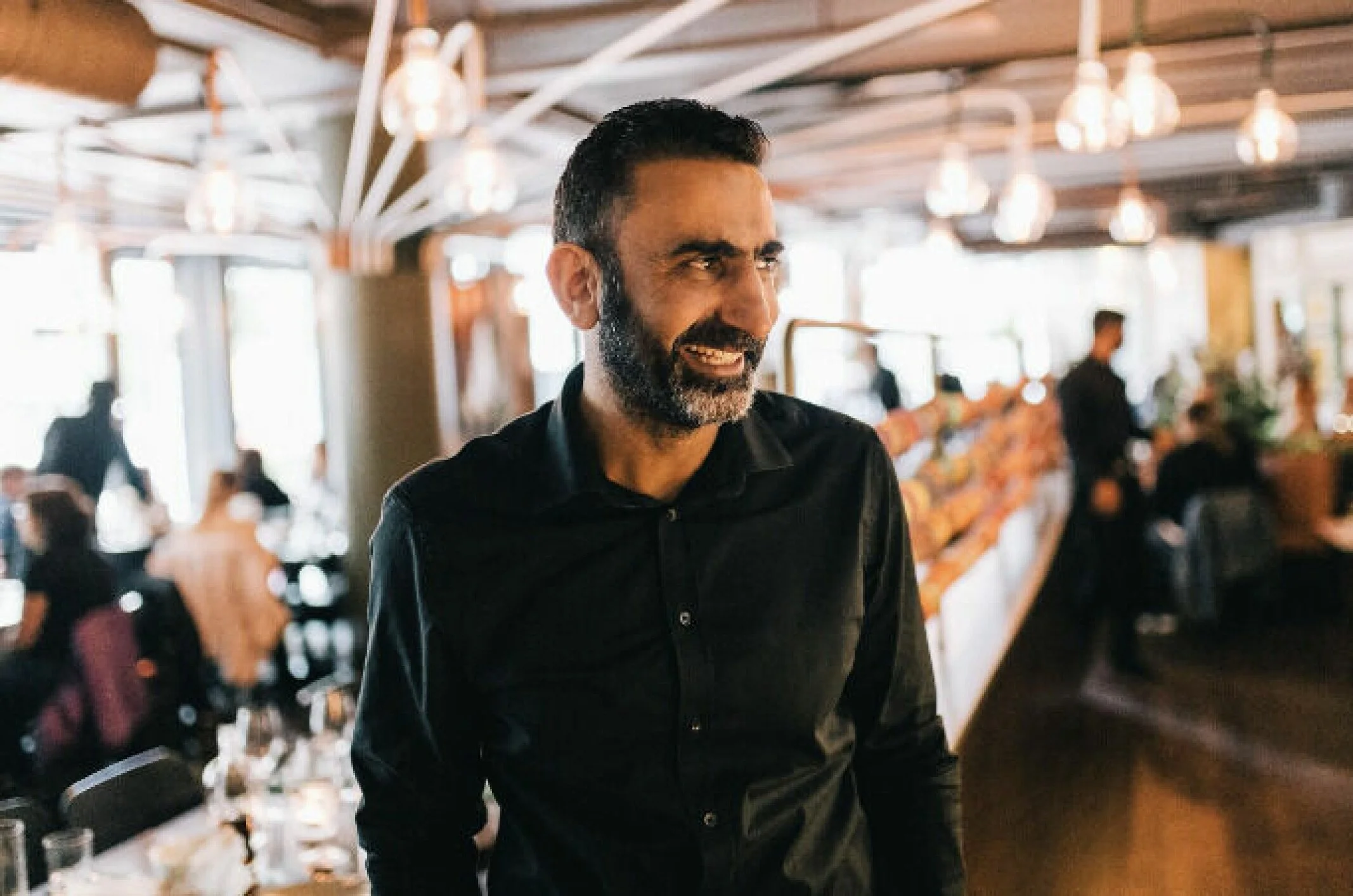 Baljit ga dagsomsetning fra New Dehli på Tjuvholmen til ukrainske flyktninger. Og det ble mye penger!