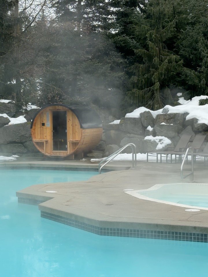 We just spent a week at Four Seasons Resort Whistler and it felt like coming home ❄️🤍

My favourite parts were the cosy nights by the fireplace, slow mornings, and long, indulgent soaks in the outdoor hot pools, spa and sauna after days on the slope