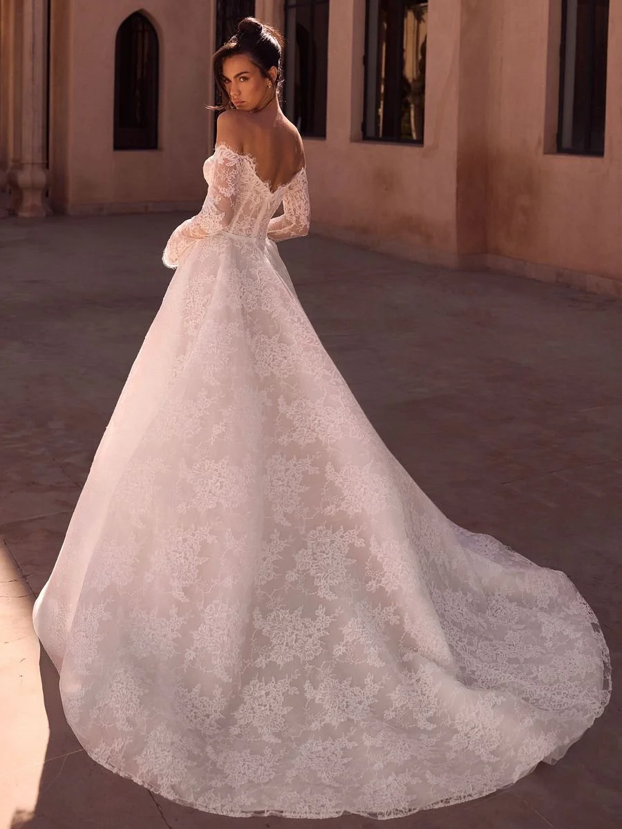 Prinzessinnenkleid mit Chantilly-Spitze Bianco Evento
