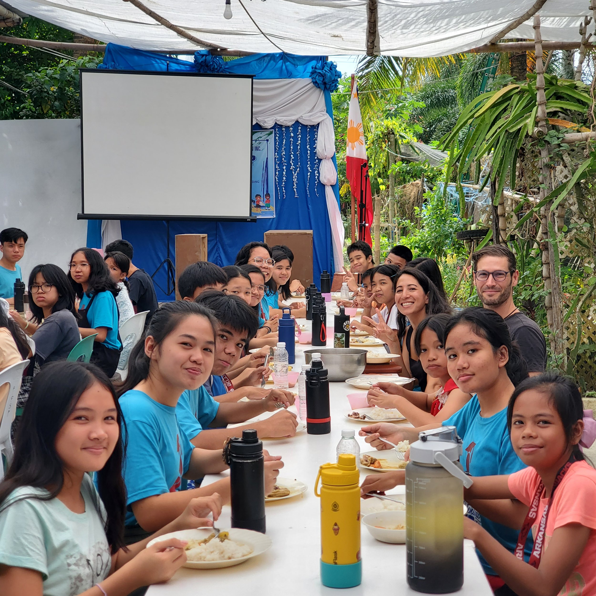 enjoying lunch.jpg