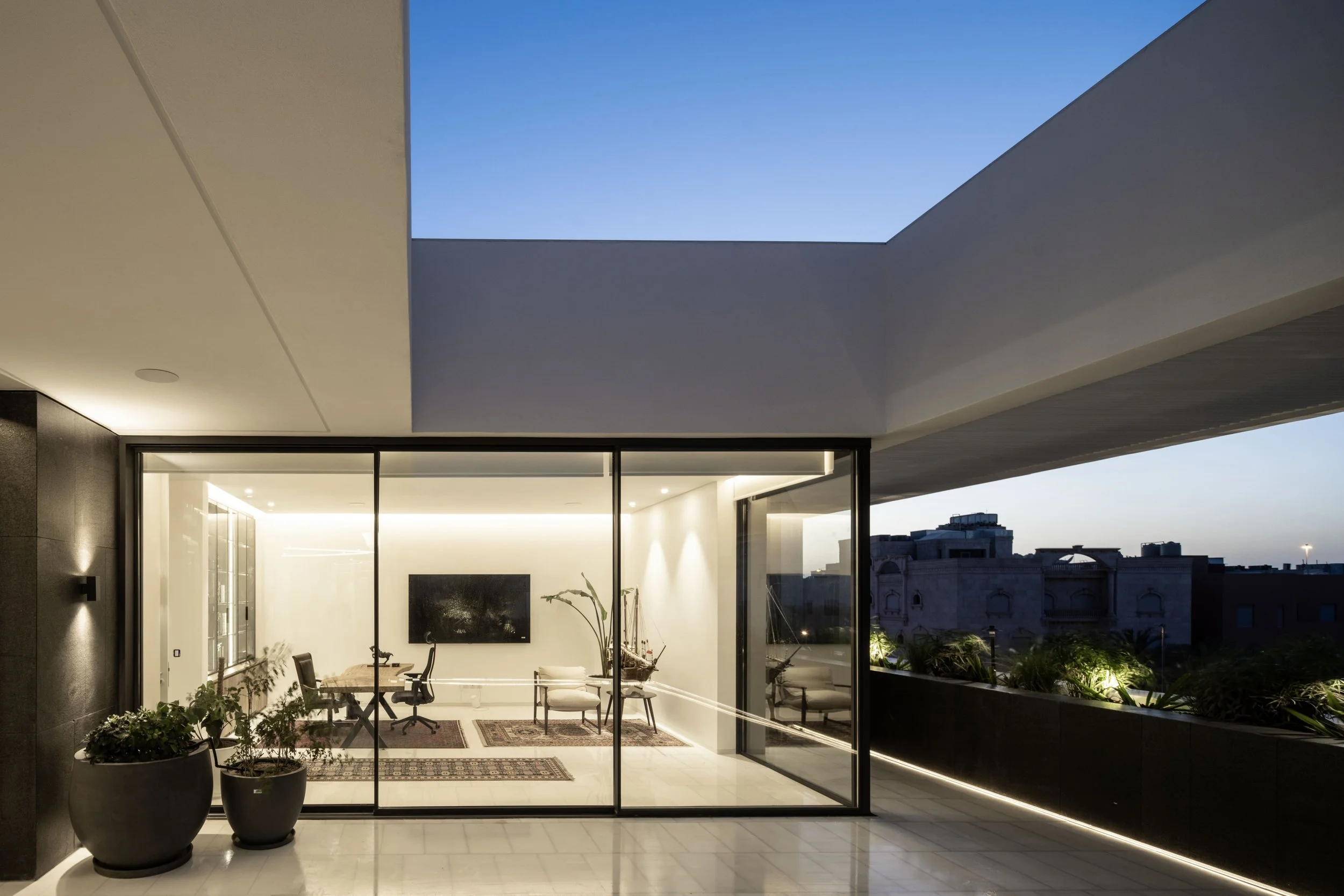 ALHUMAIDHI ARCHITECTS WHITE HOUSE KUWAIT 170525 0250.jpg