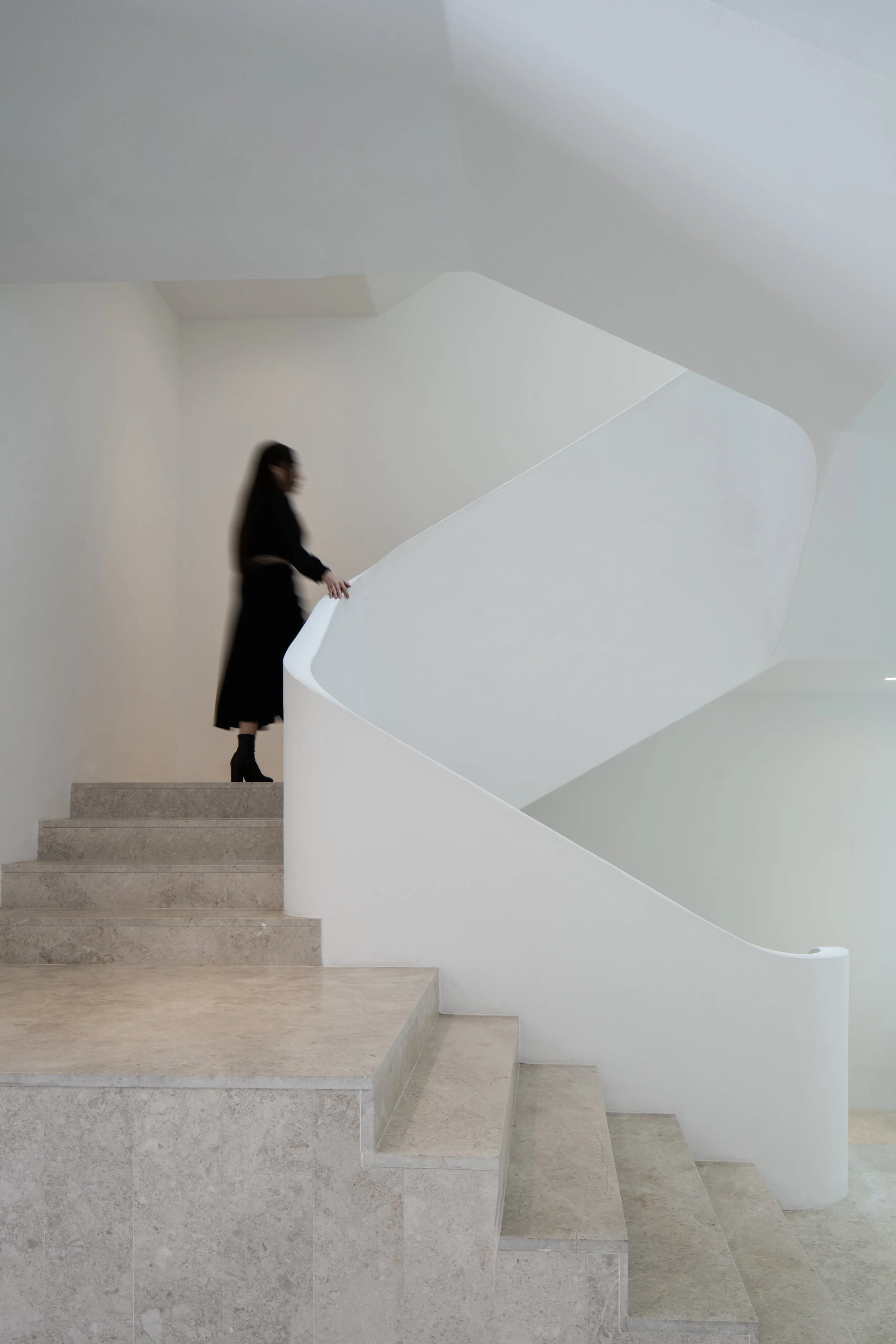 ALHUMAIDHI ARCHITECTS FAYE VILLA KUWAIT 150525 0152 EDITED.jpg