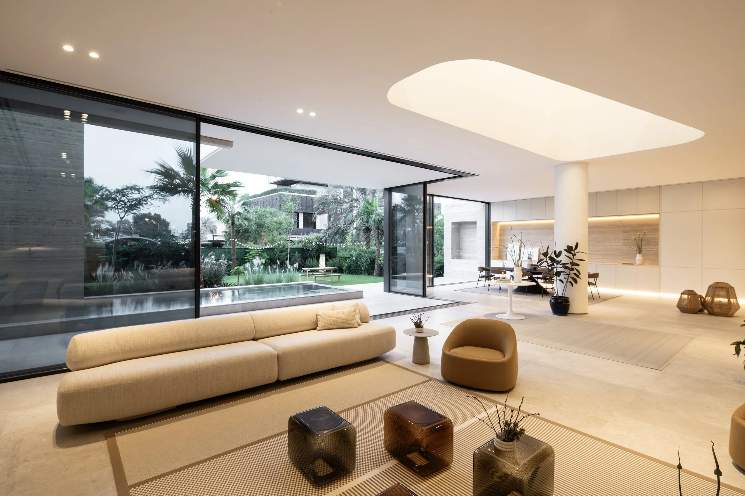 ALHUMAIDHI ARCHITECTS FAYE VILLA KUWAIT 150525 0467 EDITED.jpg