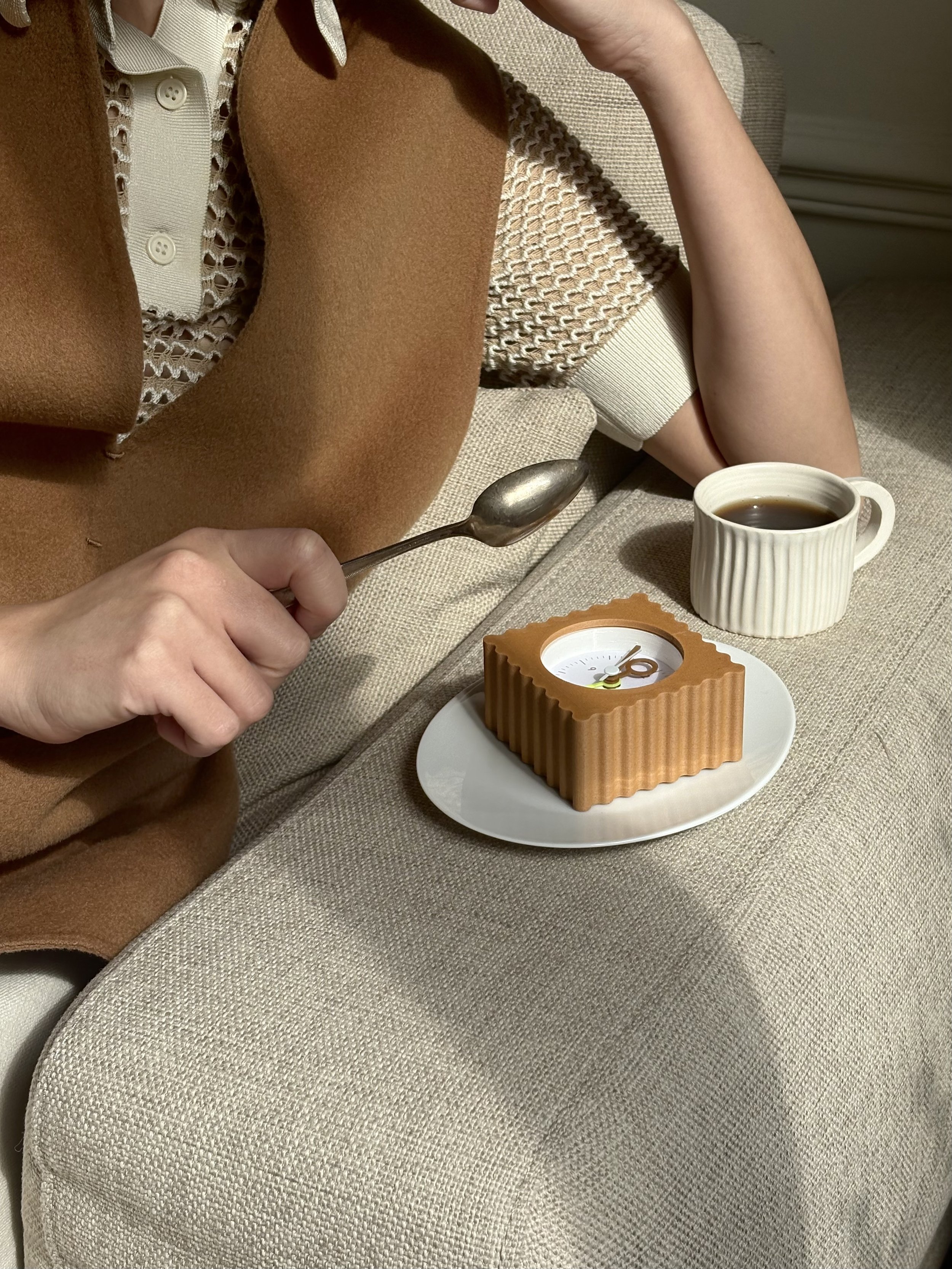 Design Alarm Clock by Studio LUYEN