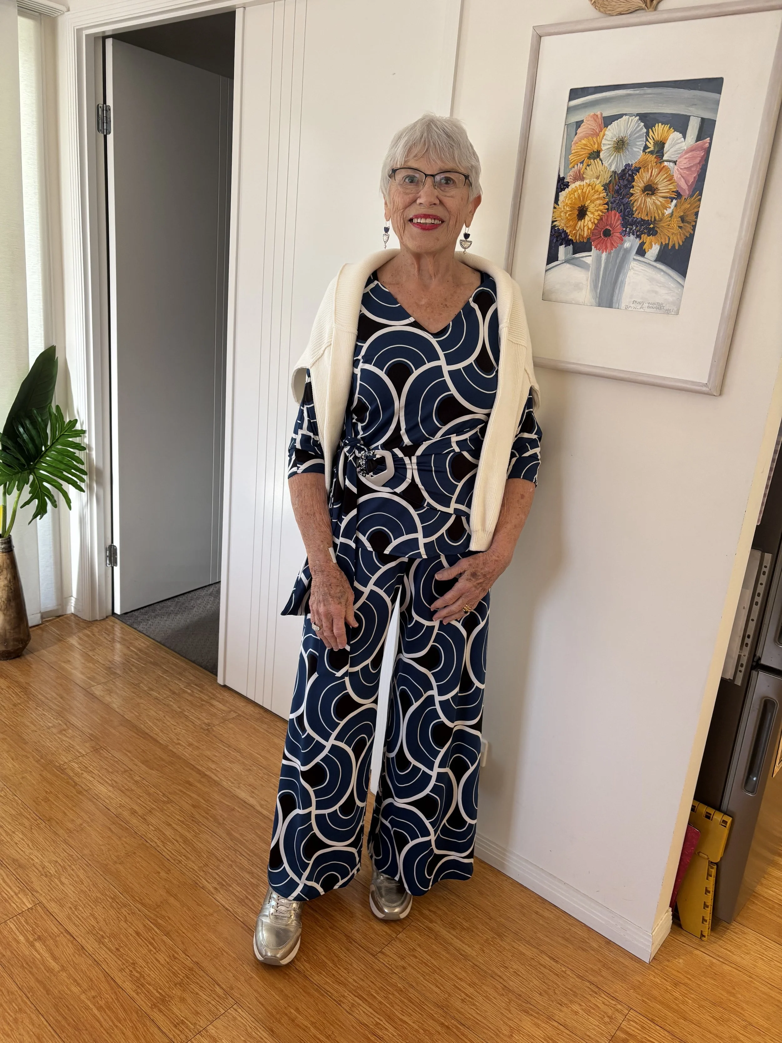 Mum in Gorgeous outfit.jpg